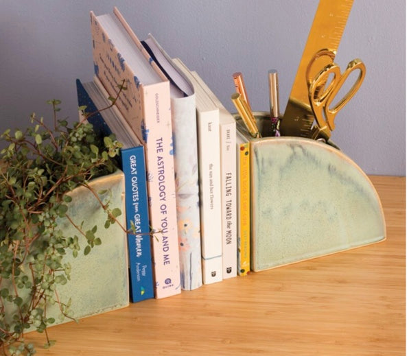 Isle Bookends