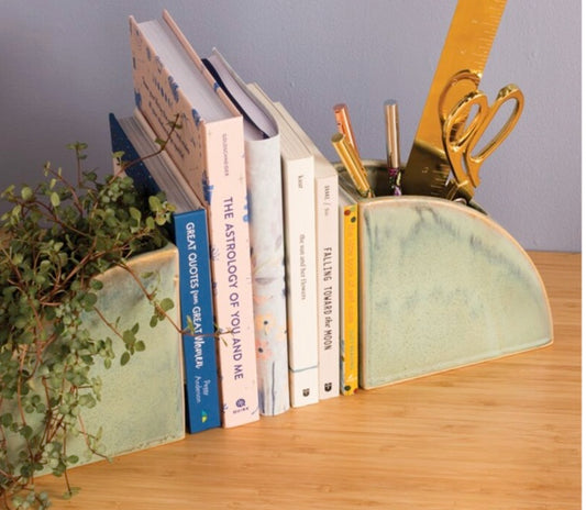 Isle Bookends